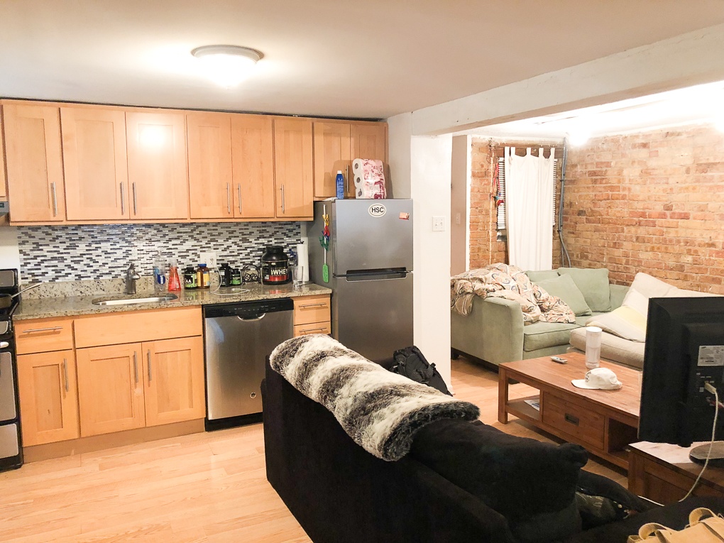 1834 N. Orleans St. 1834 N. Orleans St., Chicago, IL 60614 Old Town Triangle - Leasing by Cross Street